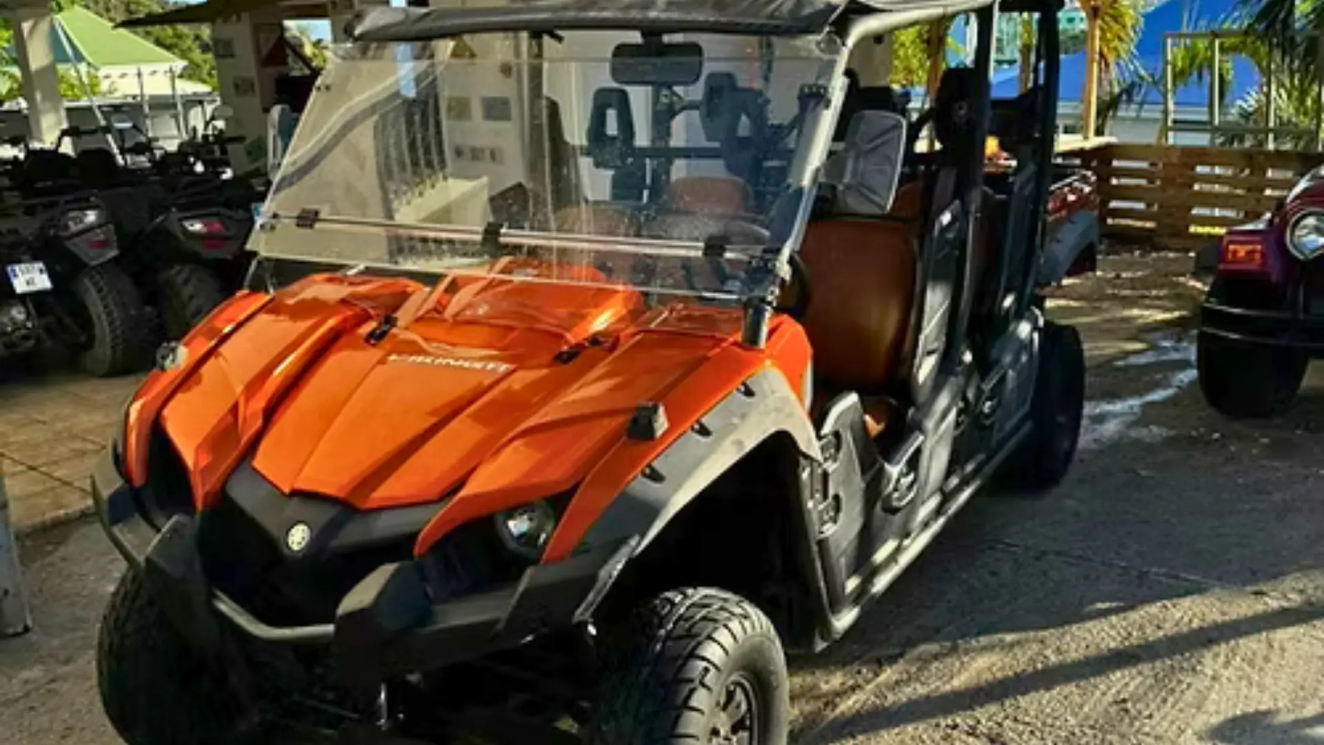 Four-seater buggy for guided off-road adventure on Saint Martin